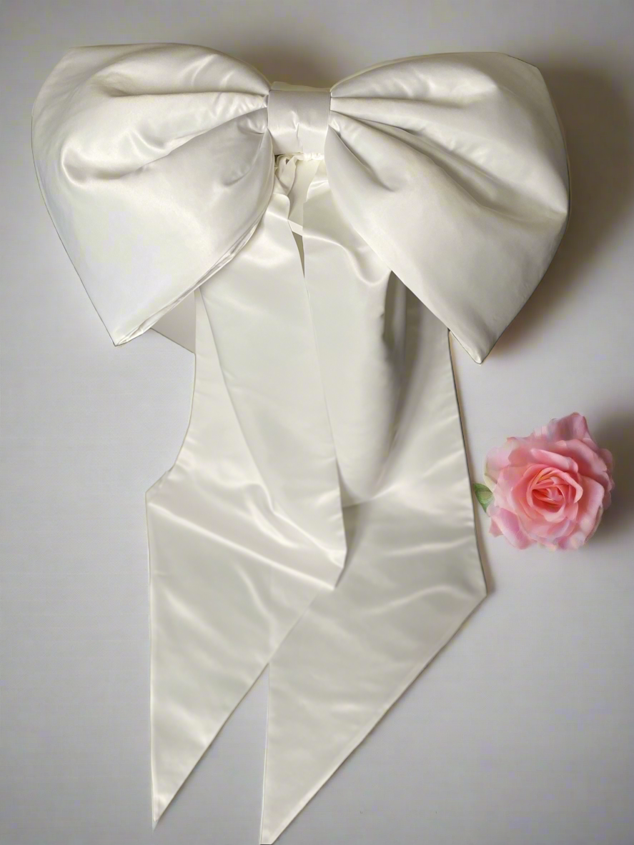 Padded Ivory XL Bow