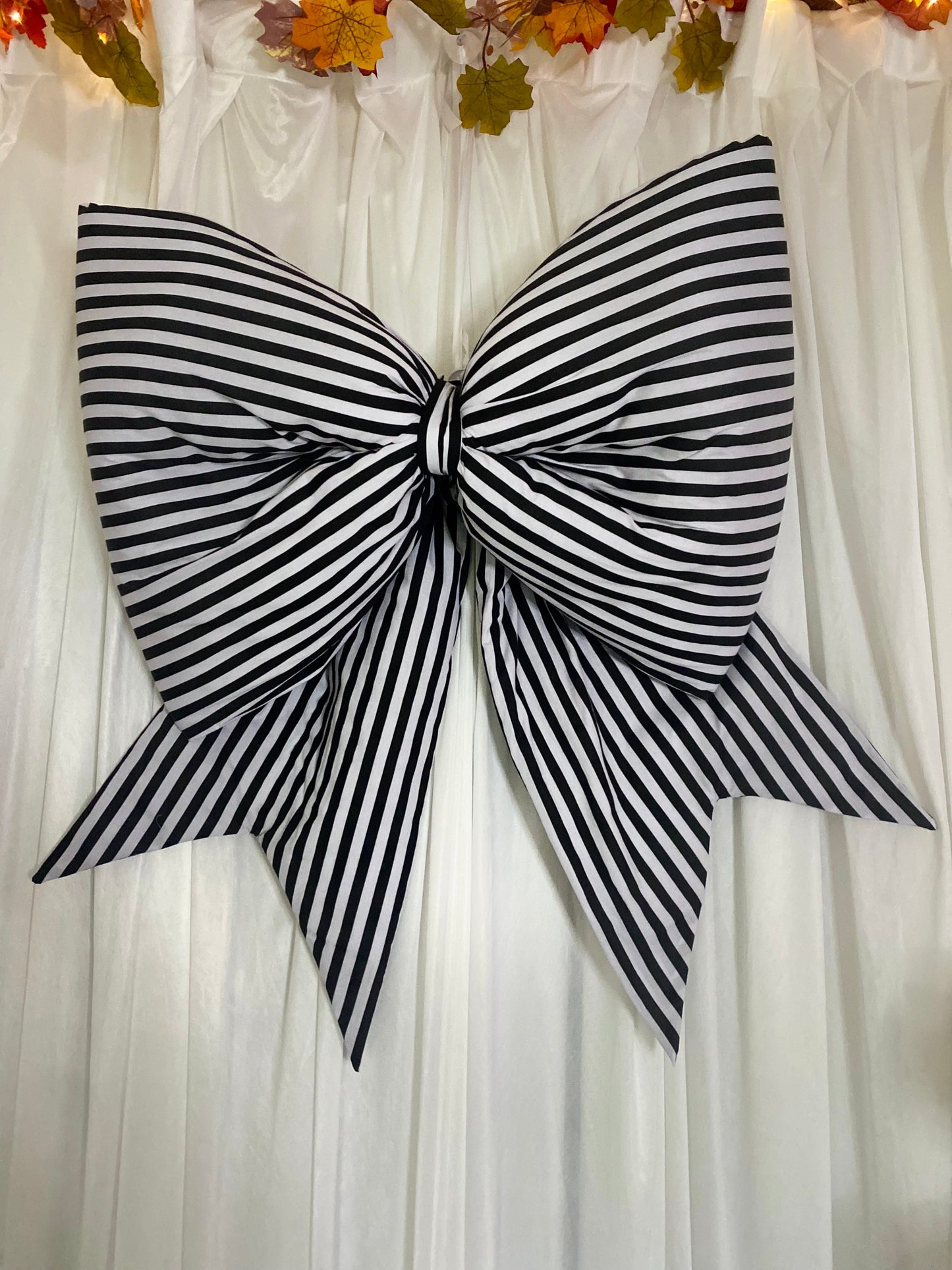 Stripped Large Bow