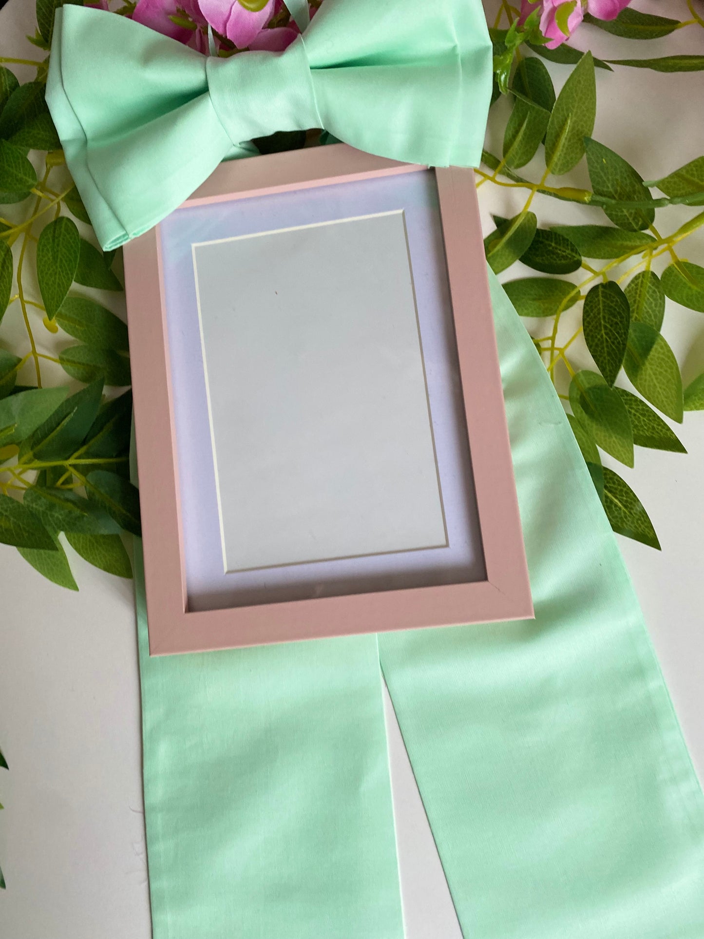 Picture Bow Mint Green