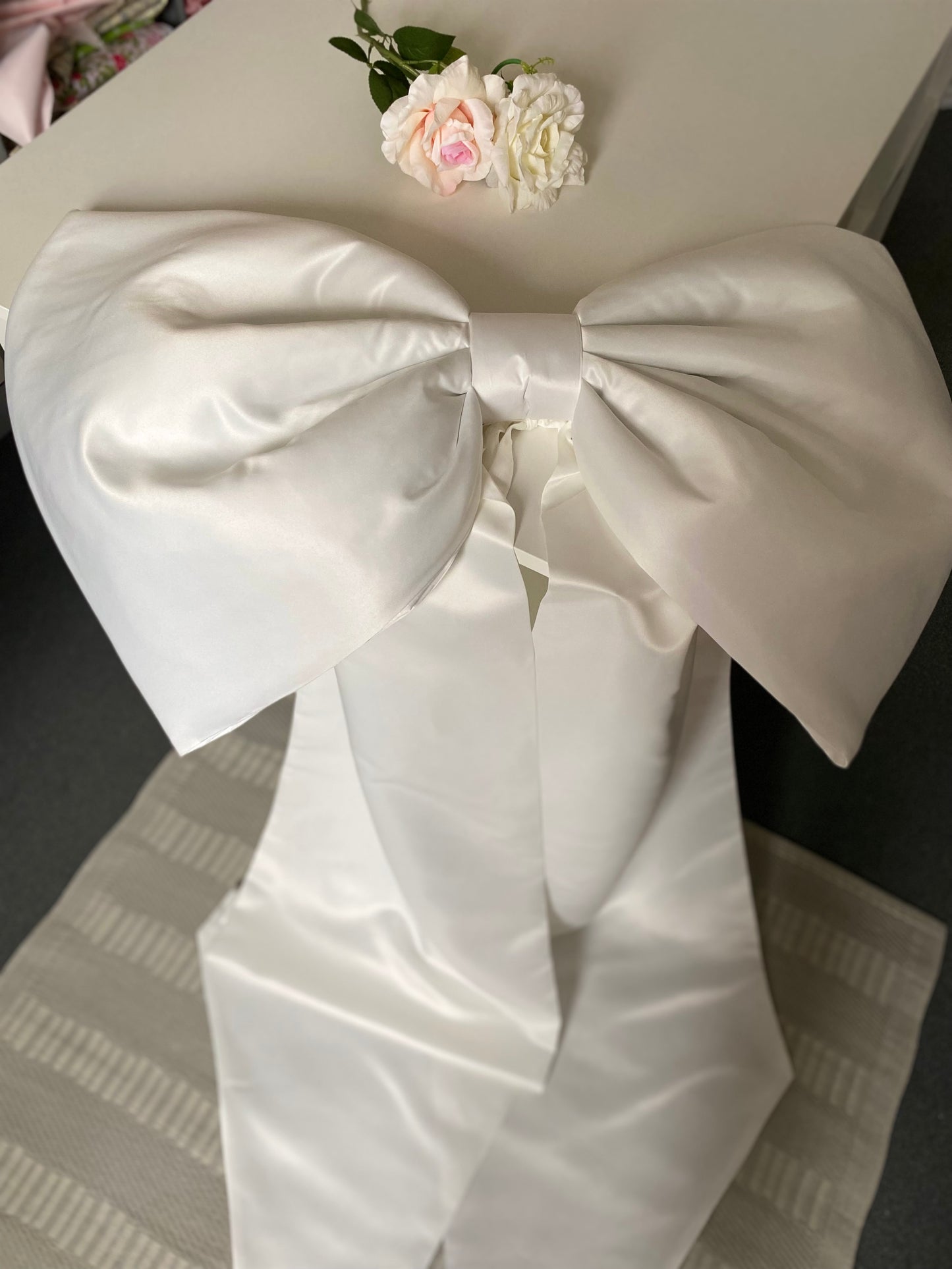 Padded Ivory XL Bow